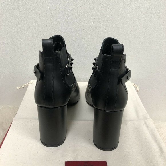 NIB Valentino Garavani Rockstud Studded Pointed Block Heel Ankle Boot Bootie 40 - Picture 5 of 10